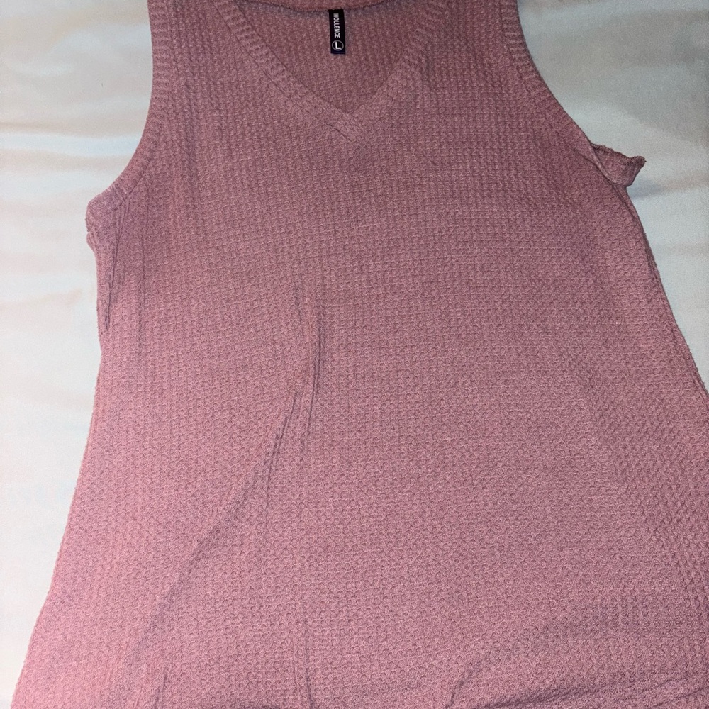Elegant Mauve V-Neck Tank Top